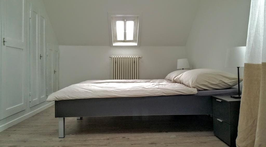 Rooms-Zimmer Нойхаузен ам Райнфал Екстериор снимка